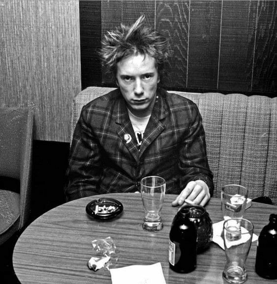 John Lydon Sex Pistolsin hajoamisen jälkeen